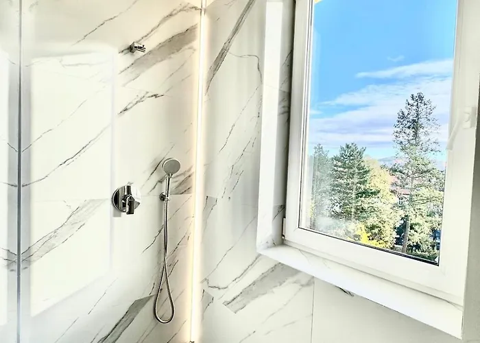 Апартаменты New Flat Close To Center Komarov